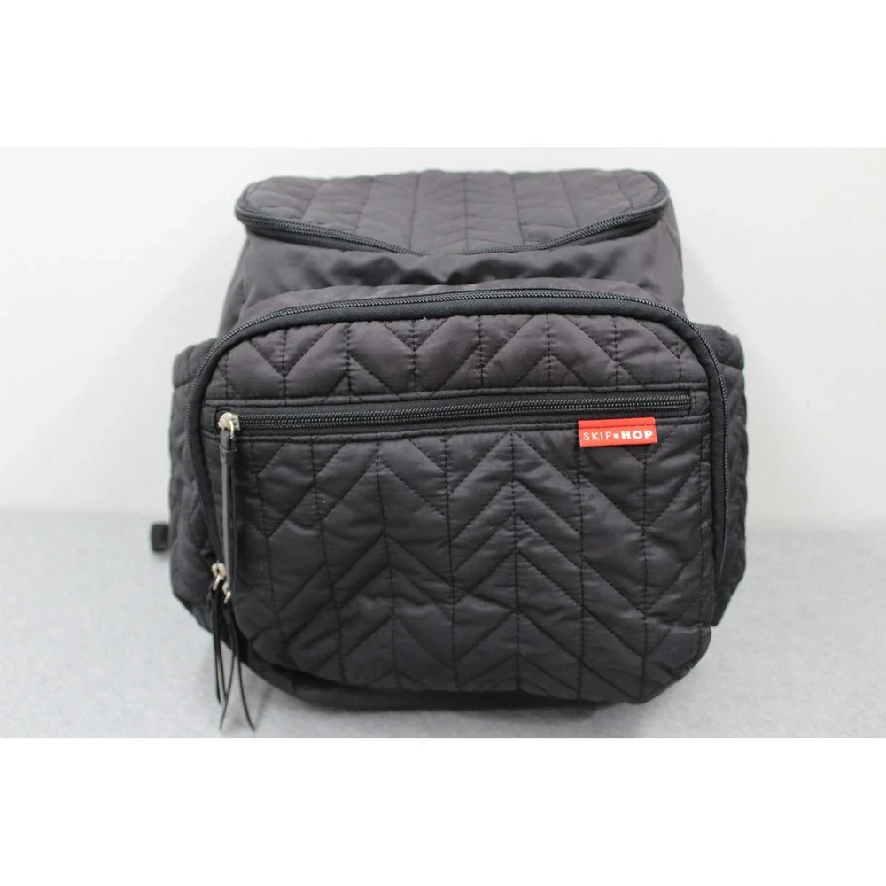 Skip Hop Diaper Bag Unisex OS Black Forma Quilted Backpack Chevron Multi-Pocket